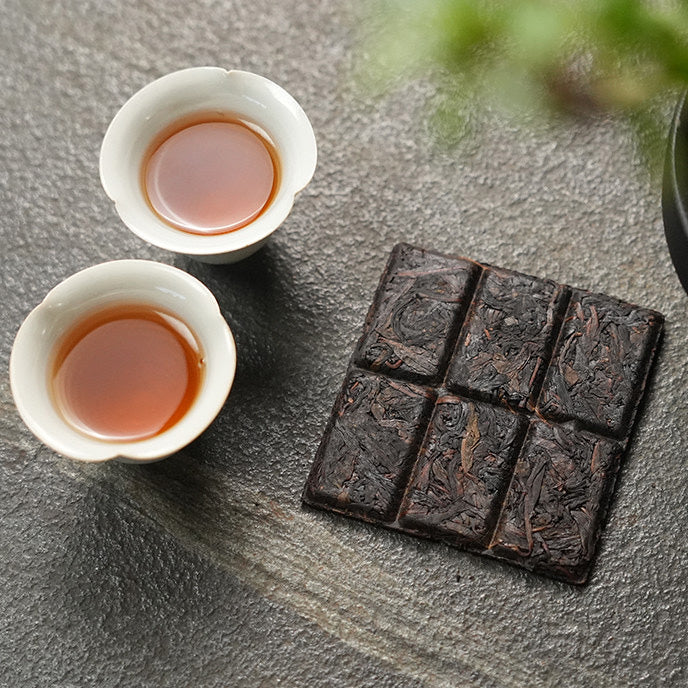 2013 Vintage Compressed Yongchun Foshou Oolong Tea
