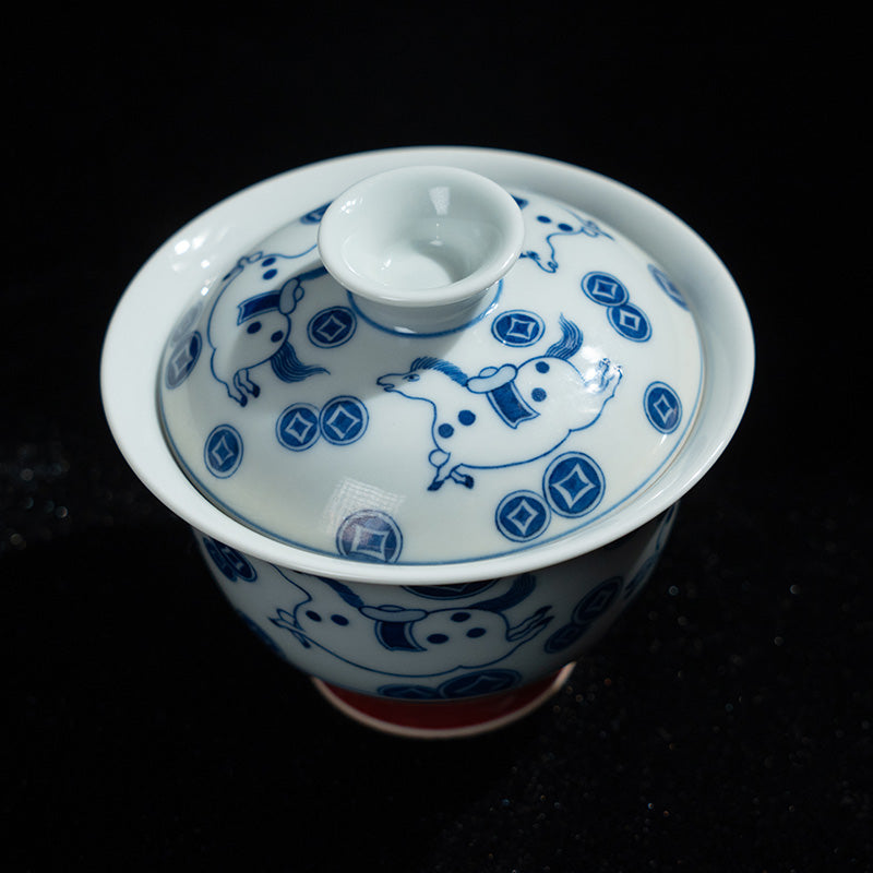 Handmade Blue-and-White & Xuande Red “Ma Shang You Qian” Two-Piece Gaiwan