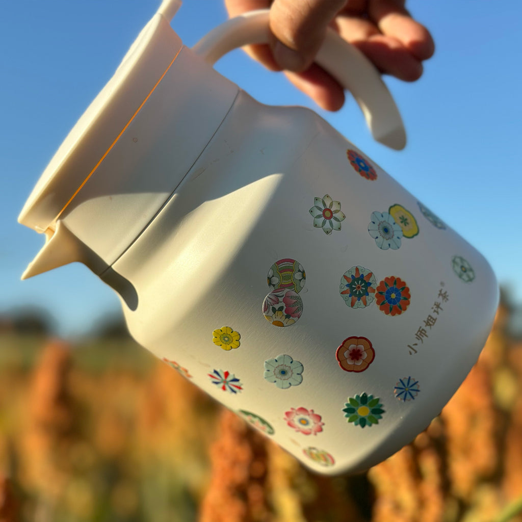 Floral White | Ceramic-lined Thermos Teapot