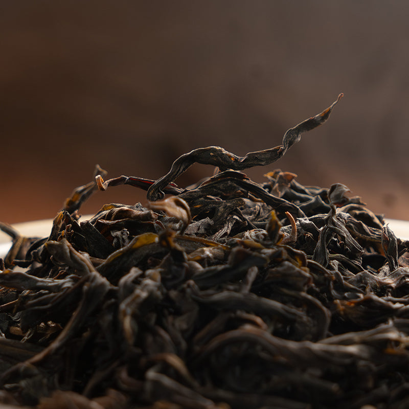 Ya Shi Xiang – Old Bush  Duck Shit Aroma Fenghuang Dancong Oolong Tea