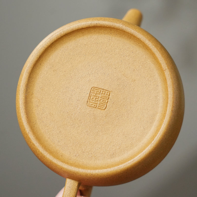 Chuchen Golden Duanni Yixing Zisha Teapot 150 ml