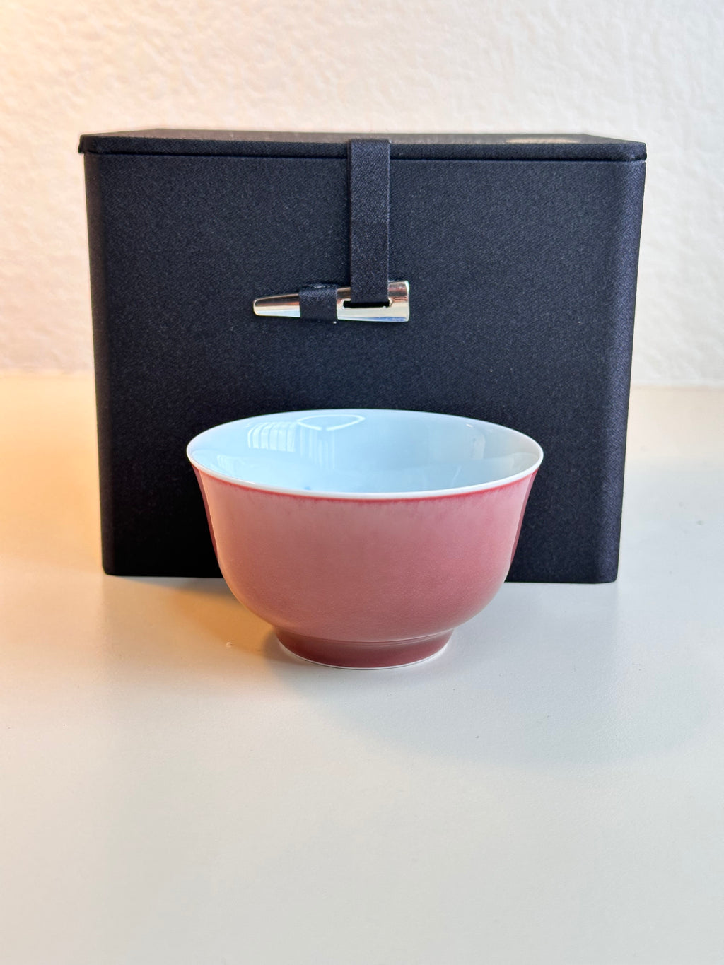 Twin Fish Master Cup – Rouge-Bean Red with Hand-Painted Underglaze Blue